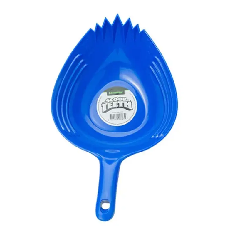 Feeds Scoops with Teeth